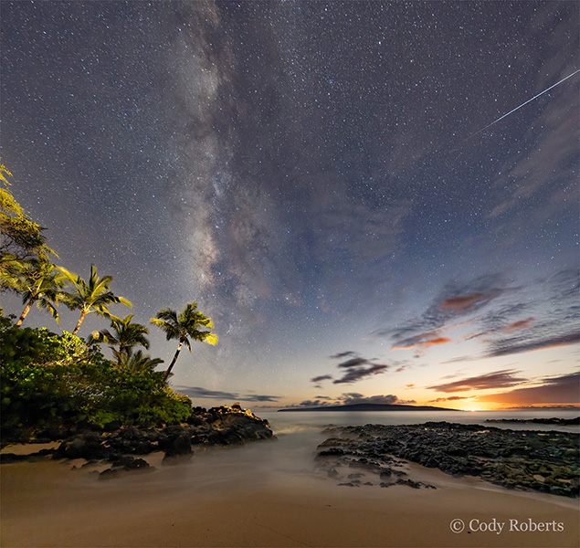 Hawaii Moonset Milkyway Galaxy